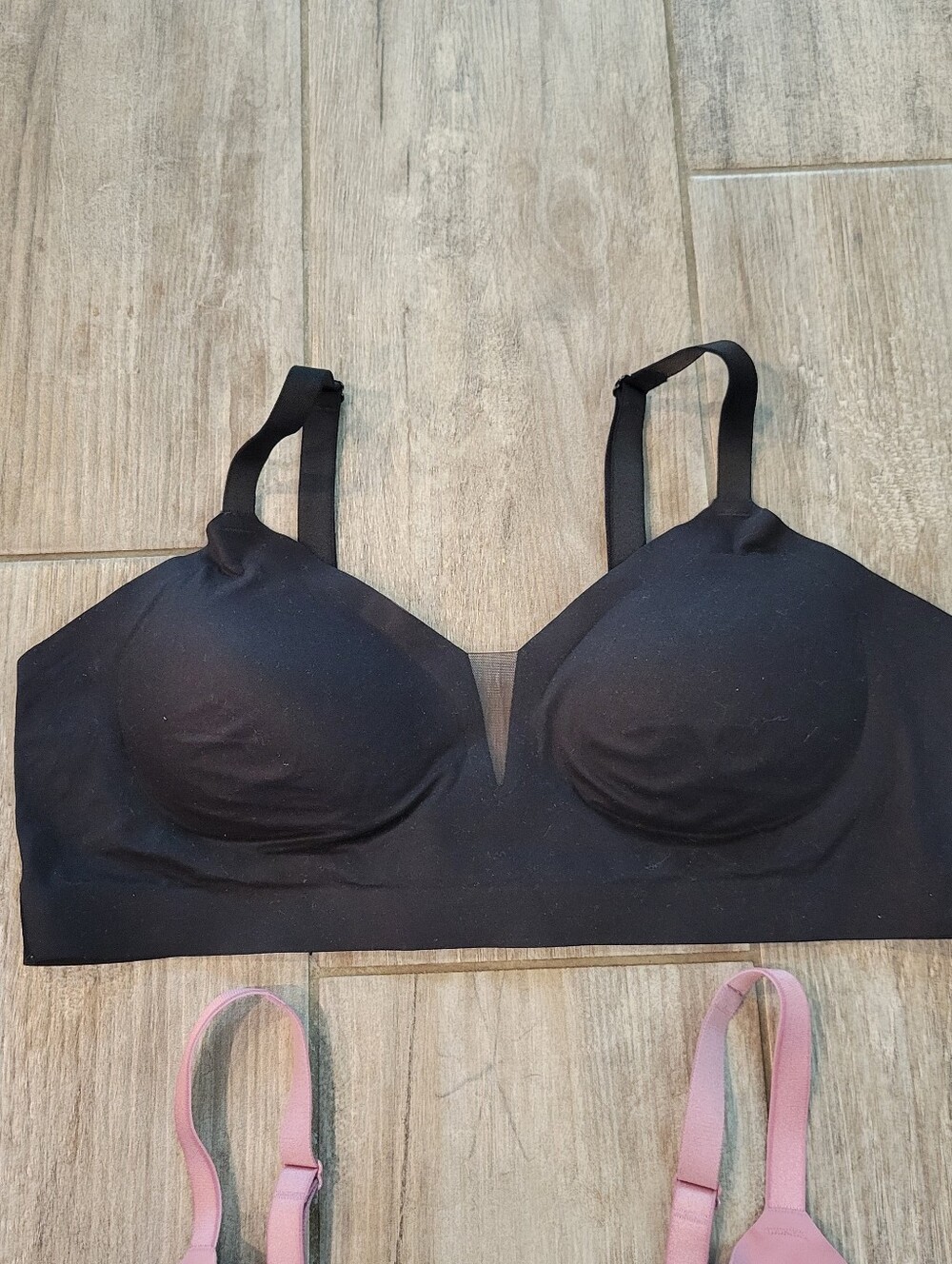 Soma Embliss Mesh Adjustable Bralett Embliss Bralette Wireless Bundle Size XL - Picture 2 of 11